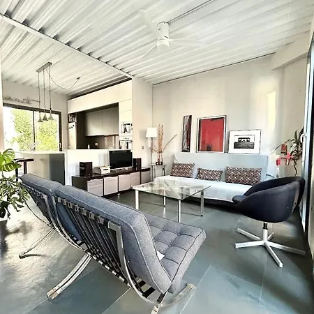 Hispalis Design At * Севилья